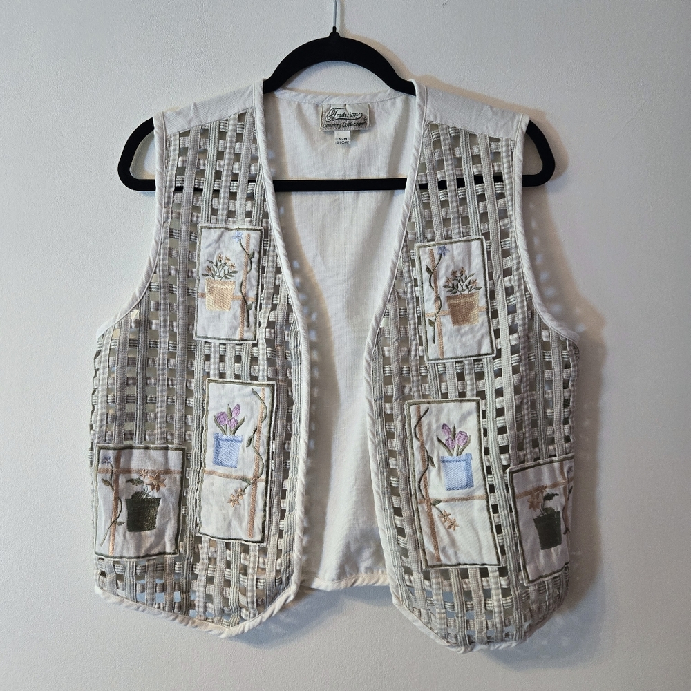 Tradition Country Collection Embroidered Vest